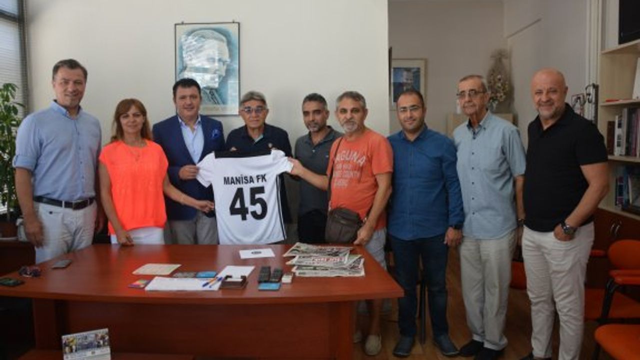 Manisa FK'dan Başsavcı Çiçekli ve Gazeteciler Cemiyetine ziyaret