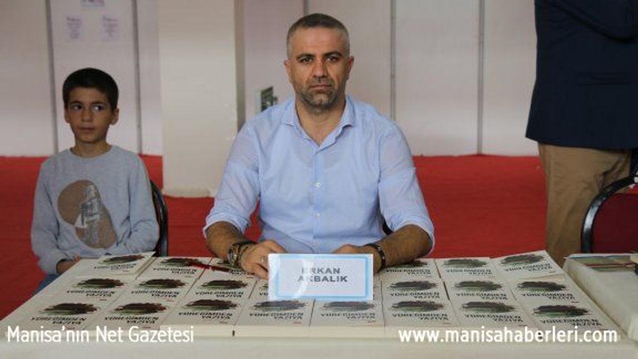 ERKAN AKBALIK MANİSA KİTAP FUARI'NDA