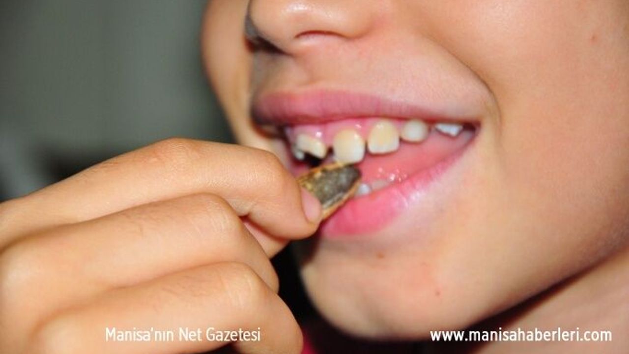 UYARI ÇOCUKLAR İÇİN GELDİ: 'ÇEKİRDEK YERKEN DİKKAT!'