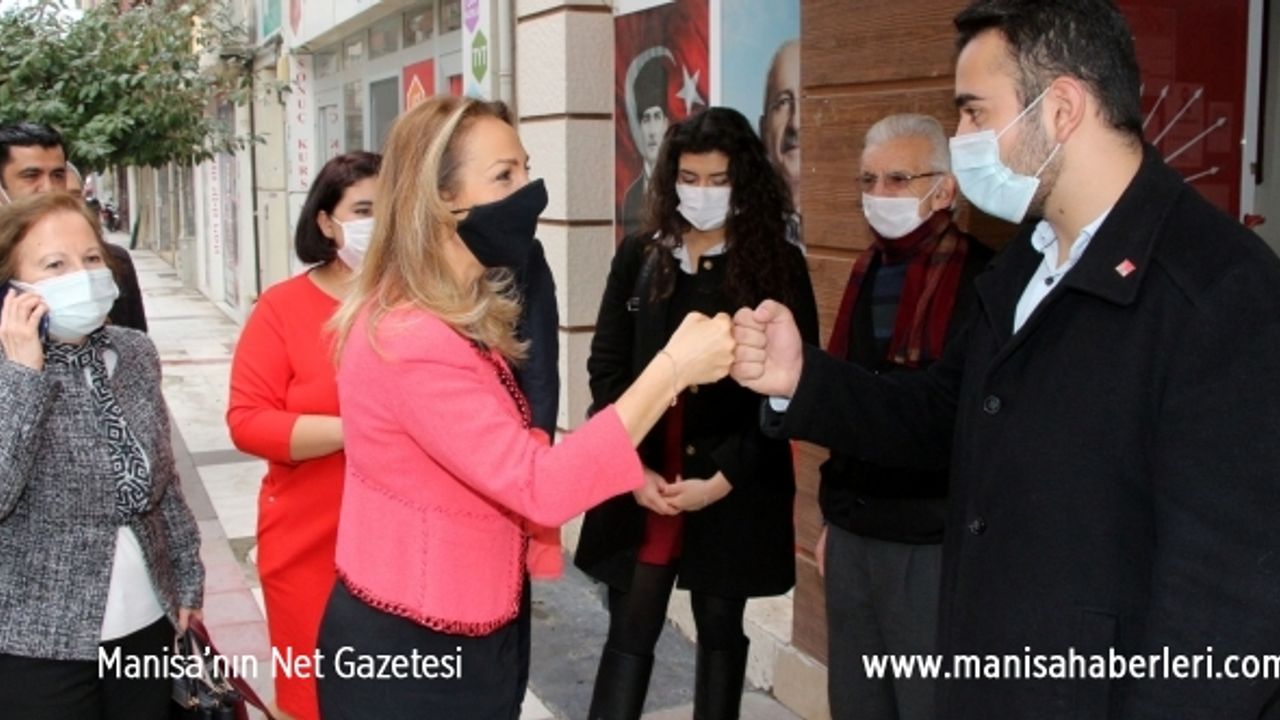 CHP Kadın Kolları Genel Başkanı Aylin Nazlıaka Manisa’da