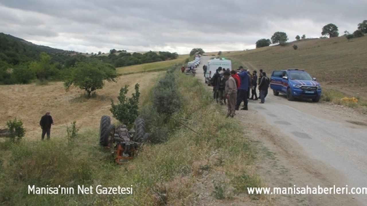 Traktör devrildi, sürücü hayatını kaybetti