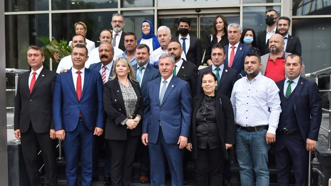 MANİSA GELECEK PARTİSİ YÖNETİMİ SİL BAŞTAN 