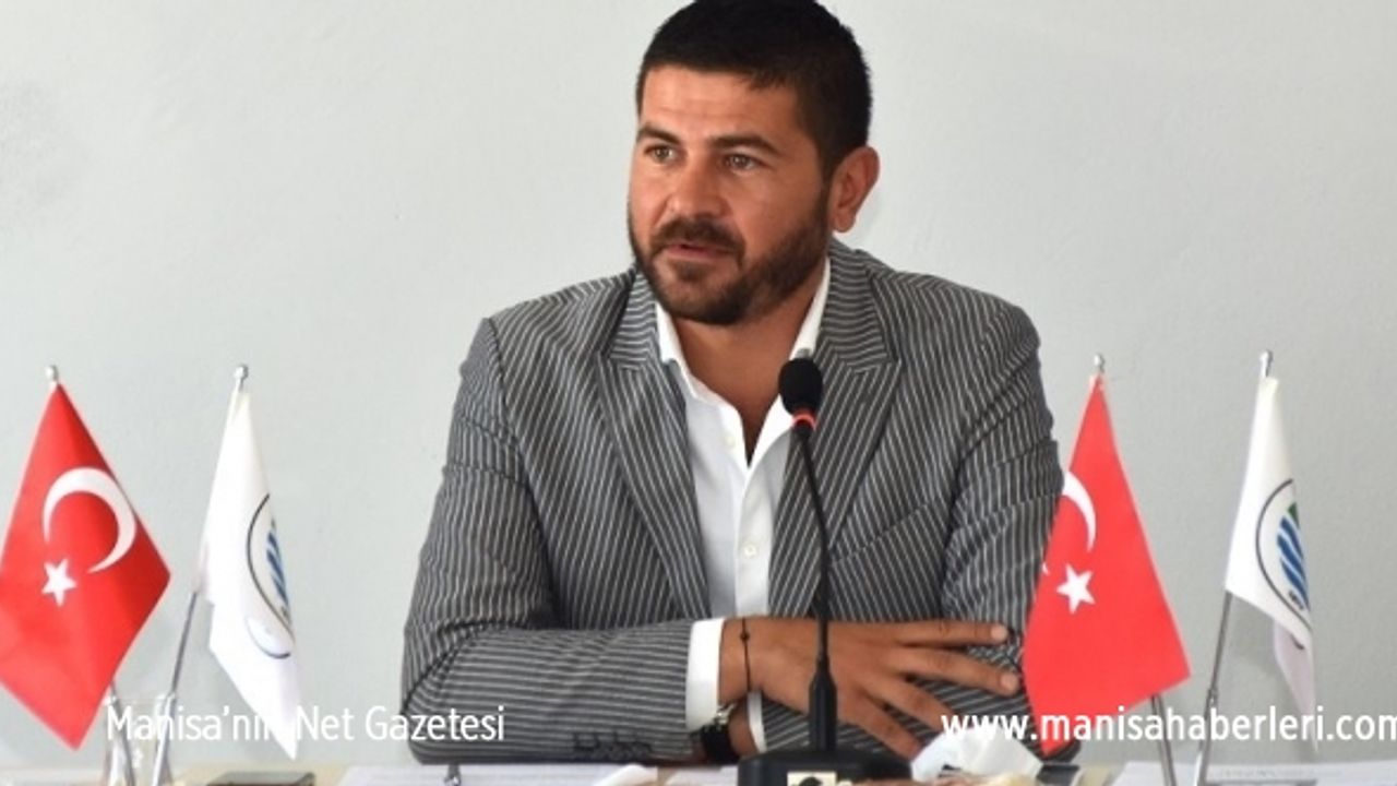 Foça Belediye Başkanı ve 53 sanığın yargılandığı çete davası ertelendi