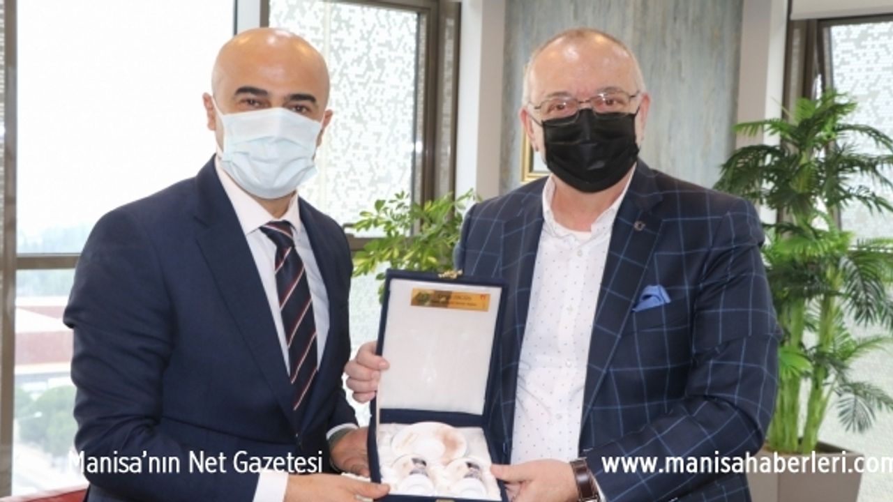İlker Özdemir’den Başkan Ergün'e veda ziyareti