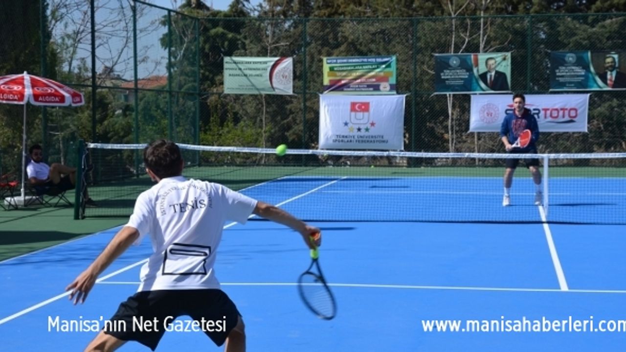 Manisa'da üniversiteler arası tenis müsabakaları başladı
