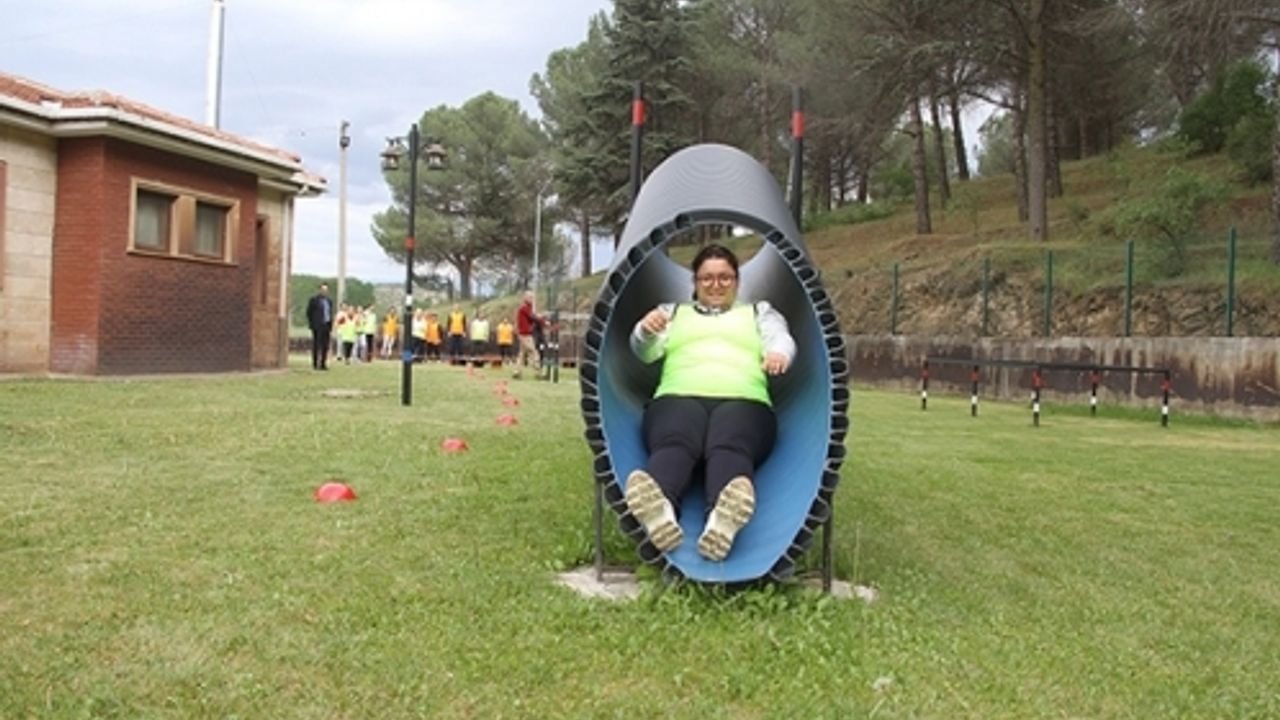 İlçedeki Survivor parkurunun kazananı dostluk oldu