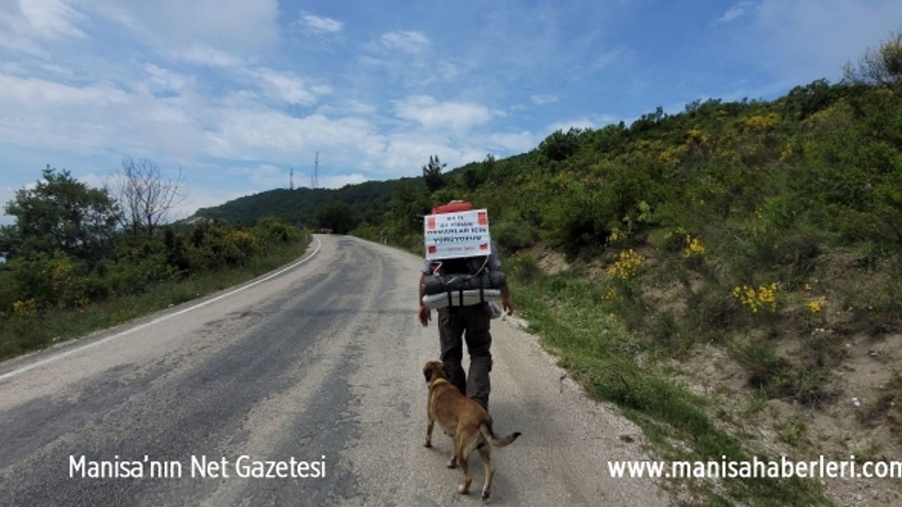 Yoldaş isimli köpeğiyle Manisa'dan yola çıkıt, 81 ili geziyor