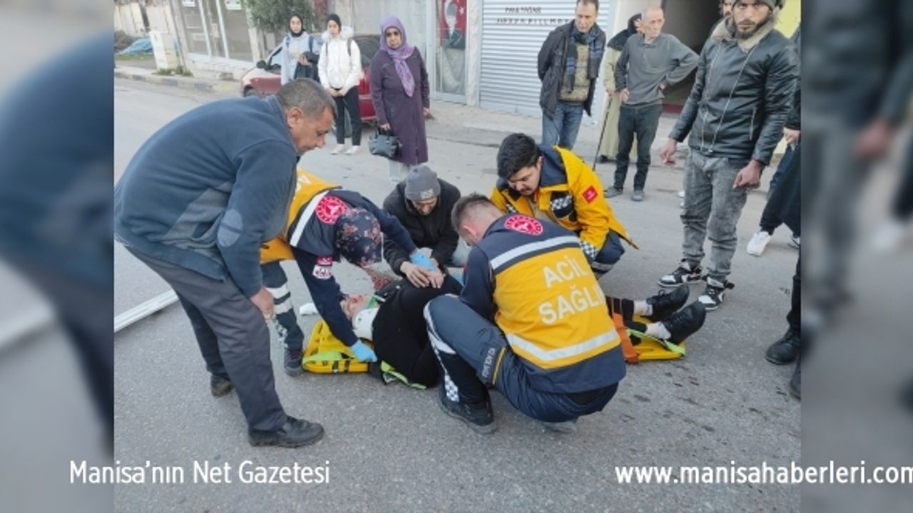 Alaşehir'de işçi servisinin çarptığı yaya ağır yaralandı