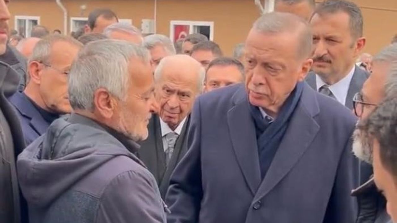 Depremzede dert yandı: "Ya CHP'ye ya da HDP'ye üye olacaksın konteyneri öyle alacaksın dediler"