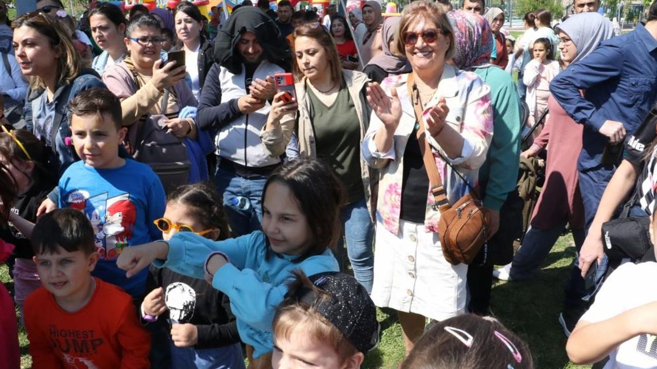 Başkan Ergün’den çocuklara hafta sonu sürprizi
