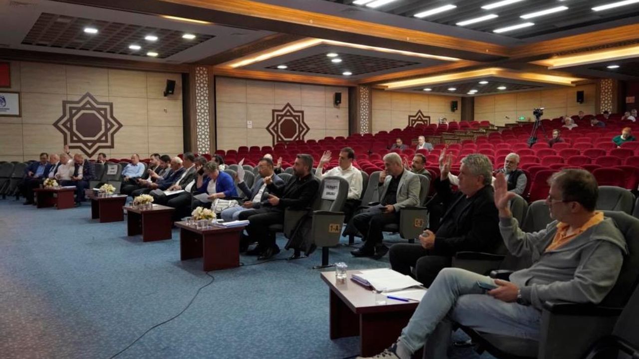 Yunusemre Meclis katip üyeliğine Mehmet Ersoy seçildi