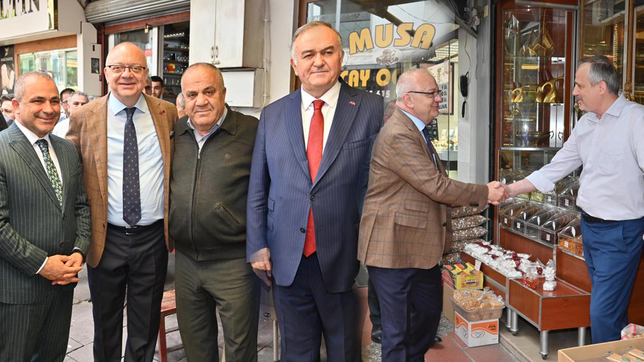 Başkan Ergün ve MHP Heyeti Şehzadeler’de esnaf ve vatandaşlarla buluştu