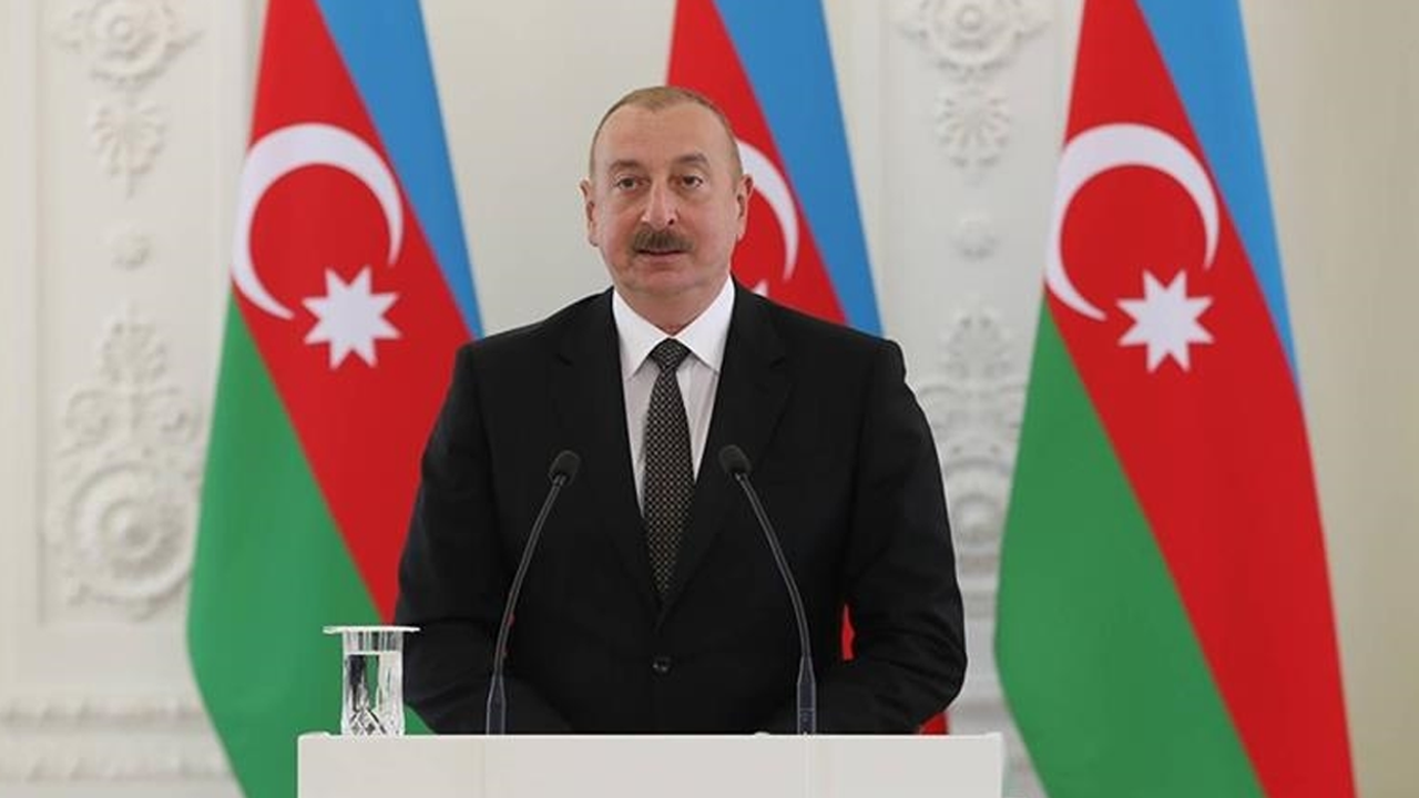 Azerbaycan'da halk bir kez daha Aliyev dedi