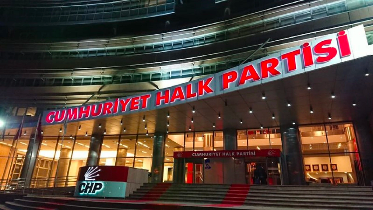 CHP'de 103 isim daha kesinleşti... Kritik büyükşehir adayları belli oldu