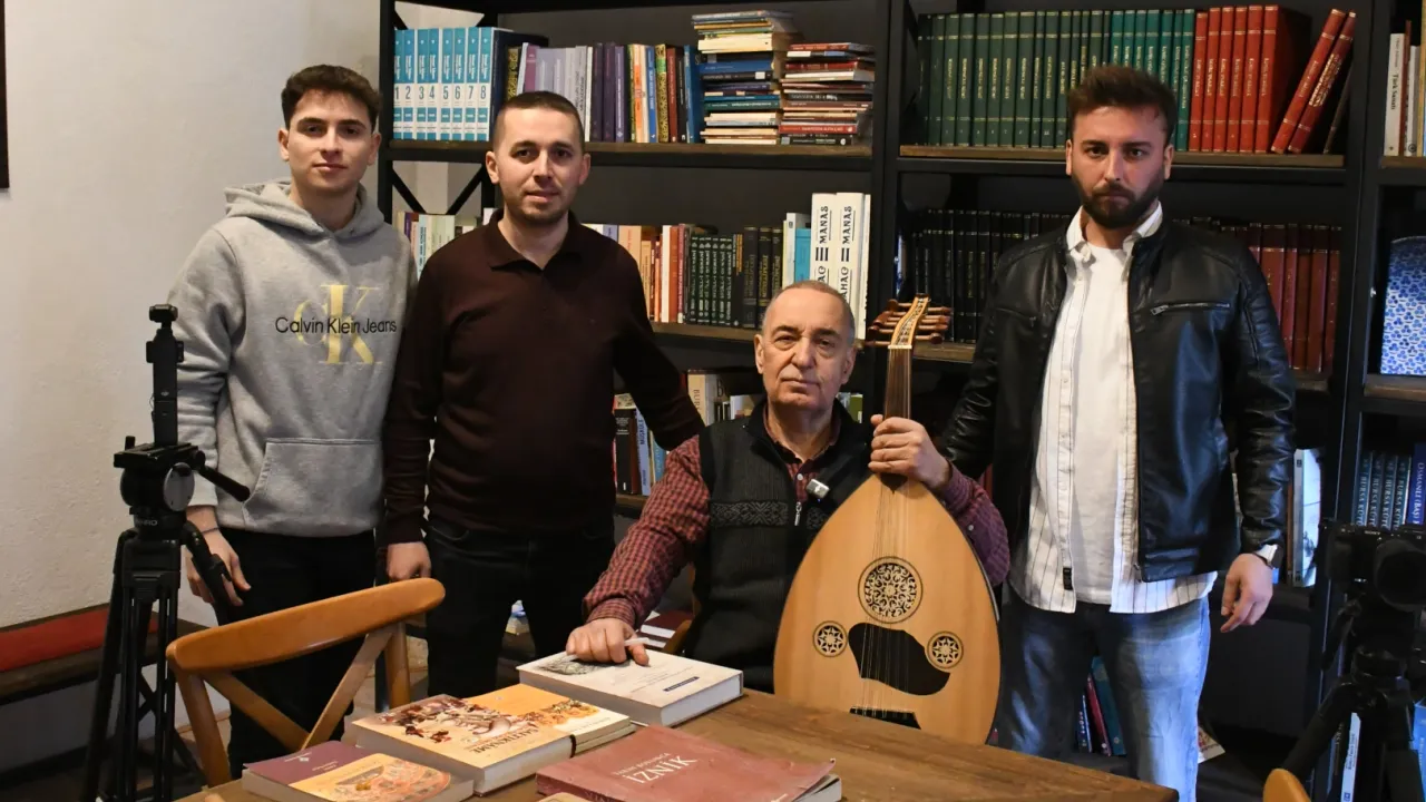 Bursa İznik'te müziğe adanmış bir ömür