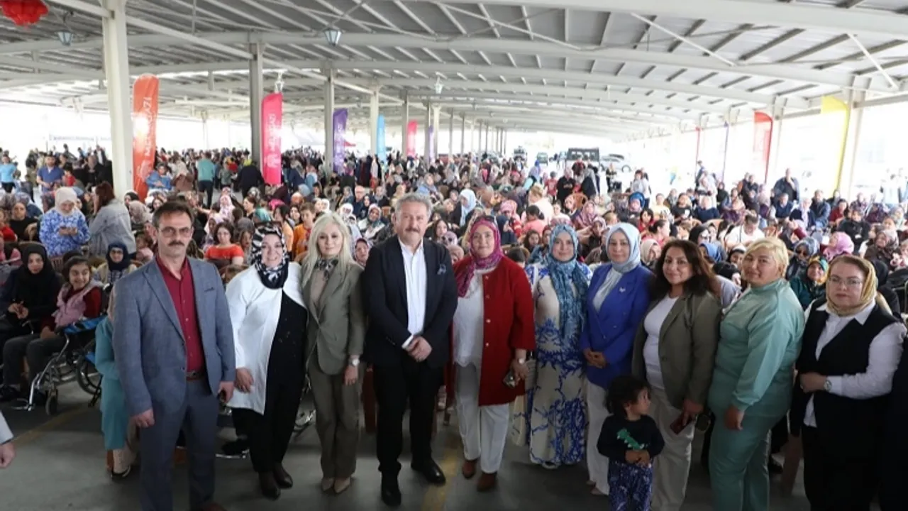 Kayseri Melikgazi'den Anneler Günü şenliği