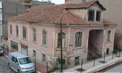 Tarihi ev Alaşehir Kongre Evi olarak restore edecek