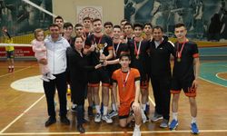 Filede Manisa şampiyonu İl Gençlikspor
