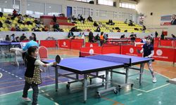 Manisa’da 18 Mart Çanakkale Şehitleri Anma Masa Tenisi Turnuvası yapıldı