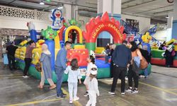 Yunusemre Belediyesi çocukların doyasıya eğlenmesini sağladı