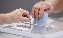 Manisa'daki çifte vatandaşlar Bulgaristan seçimleri için oy kullandı