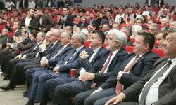 AK Parti aday tanıtım toplantısında önemli isimler