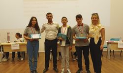 Bilgi yarışmasının kazananı, Şehit Esin Akay Ortaokulu oldu
