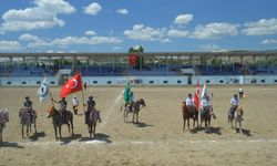 Manisa'da atlı cirit heyecanı başladı