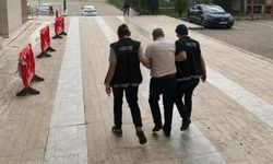 İzmir'de dizi gibi olay:  Avukat cezaevine uyuşturucu sokarken yakalandı