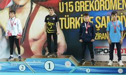 Manisa Güreş Eğitim Merkezi, Rize’de Türkiye şampiyonu oldu!
