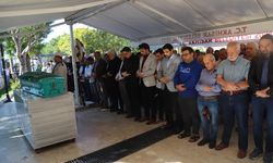 Hayatını kaybeden Filistinliler için gıyabi cenaze namazı kılındı
