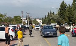 Bisiklet turu Manisa'da şehiriçi ulaşımı felç etti