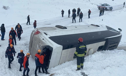Sivas'ta otobüs kazası! Çok sayıda yaralı var