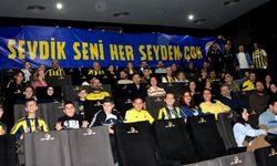 Manisalı Fenerbahçeliler 'Zaferin Rengi'ni izledi