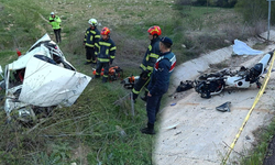 Ege'de feci kaza! Otomobil ile motosiklet çarpıştı: 3 kişi hayatını kaybetti