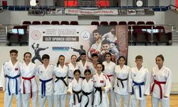 Manisa BBSK'lı karateciler Eray Şamdan Karate Eğitim Seminerine katıldı