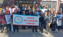 Manisa'da aile hekimleri greve devam ediyor