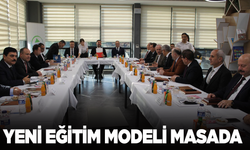 Manisa'da yeni eğitim modeli masaya yatırıldı