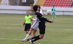 TFF 3. Lig: 7 Eylül Turgutlu 1984: 2 - Büyükçekmece Tepecikspor: 4