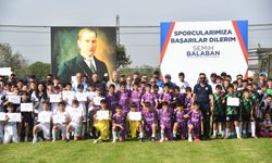 23 Nisan Futbol Turnuvası'nda kupalar sahiplerini buldu