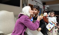 Manisalı minikler Anneler Günü’nü kutladı