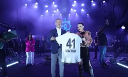 Büyükakın forma verdi, Fatma Turgut kutladı