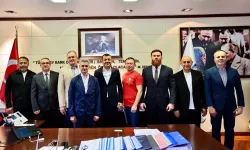 Kızıl Ordu Korosu’ndan Başkan Çavuşoğlu’na ziyaret