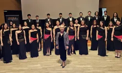 Manisa Büyükşehir Belediyesi Çok Sesli Gençlik Korosu’na Antalya’da ödül