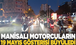 Manisalı motorculardan 19 Mayıs korteji