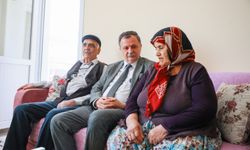 Yunusemre'den Anneler Günü'nde anlamlı ziyaret