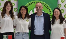 Manisa BBSK, Voleybol’da 3 ismi bünyesine kattı