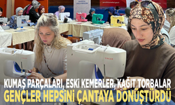 Kumaş parçaları, eski kemerler, kağıt torbalar... Gençler hepsini çantaya dönüştürdü
