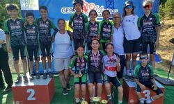 Akhisarlı pedallar Gebze'de kürsüye çıktı