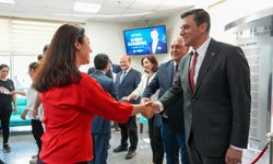 Başkan Zeyrek, belediye ve MASKİ çalışanlarıyla bayramlaştı